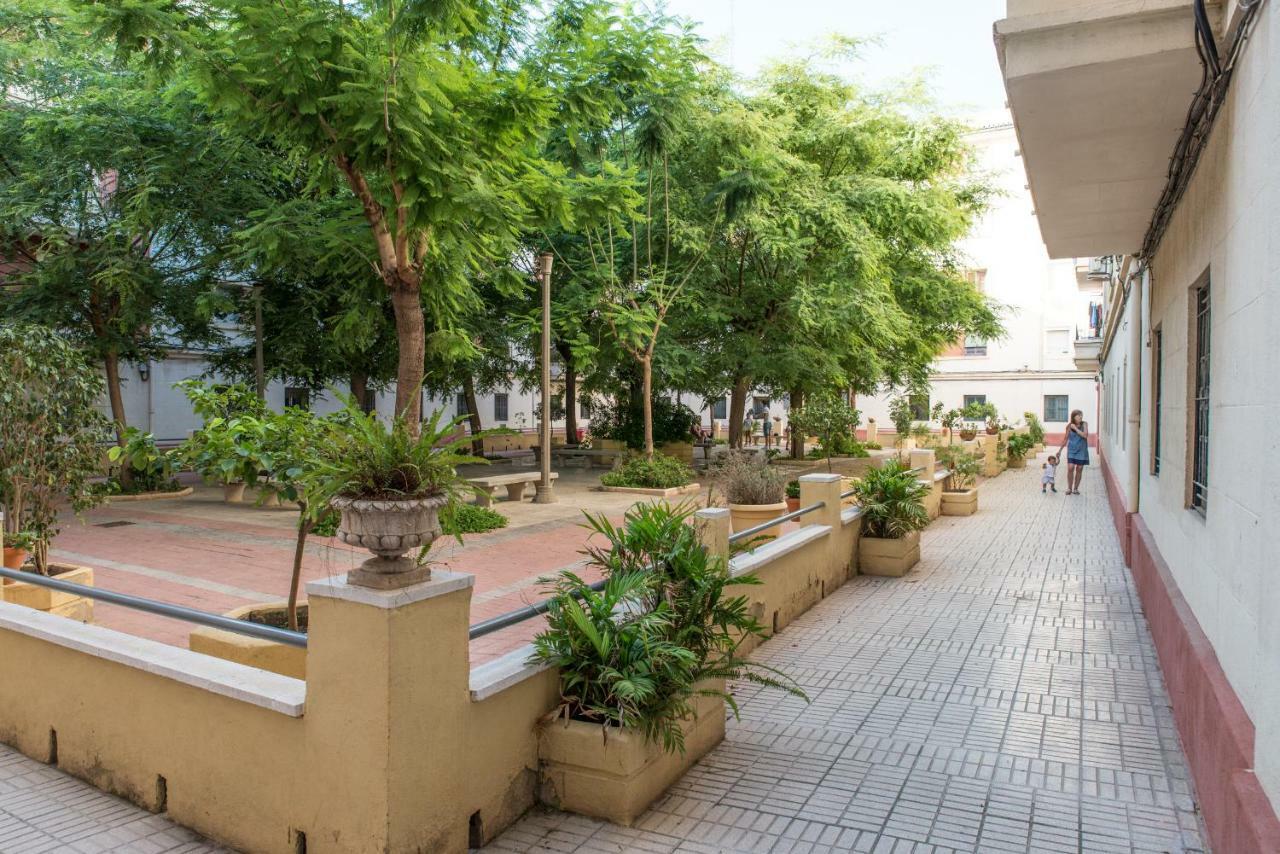 Apartamento Cerca De La Playa Y El Centro バレンシア エクステリア 写真