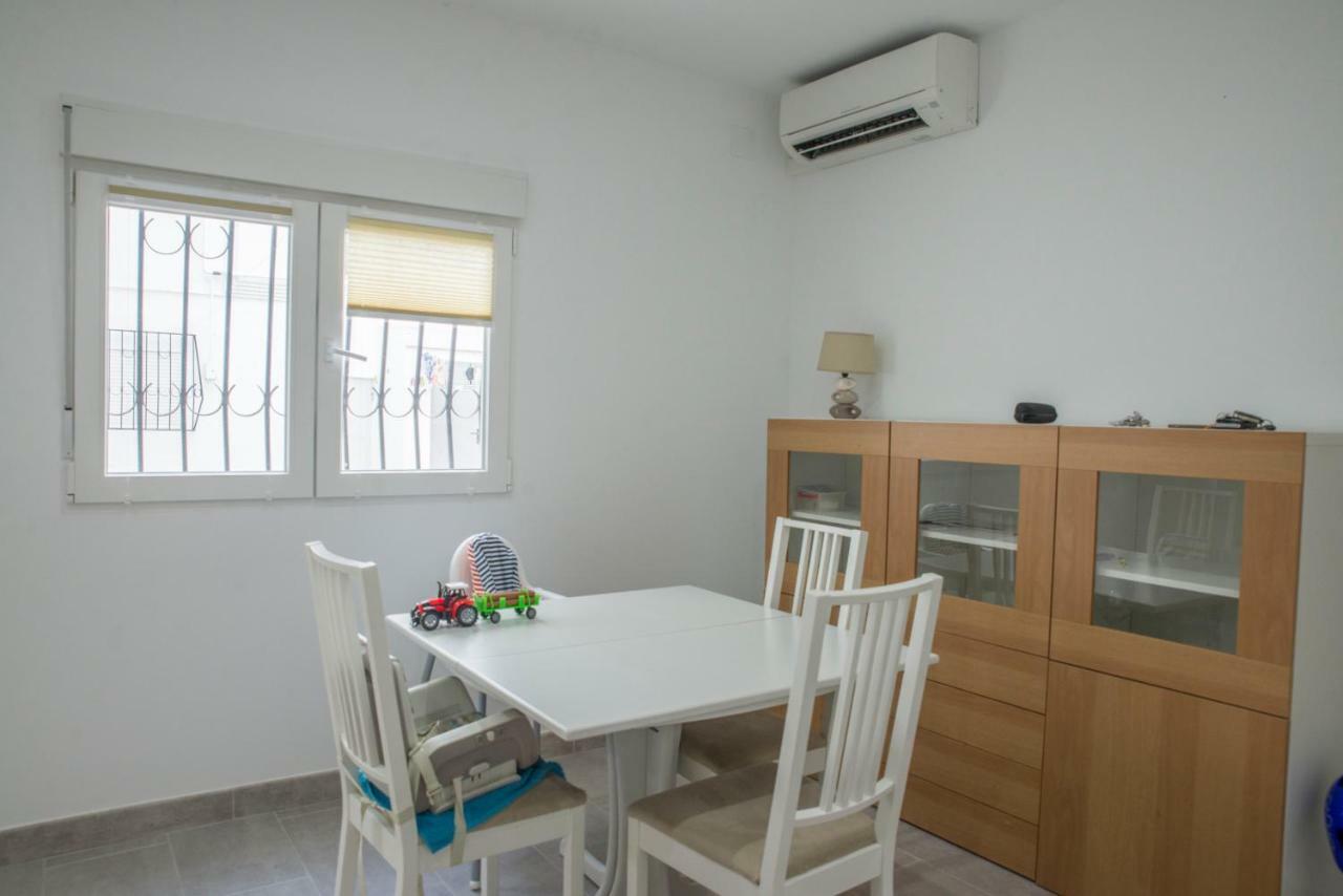 Apartamento Cerca De La Playa Y El Centro バレンシア エクステリア 写真